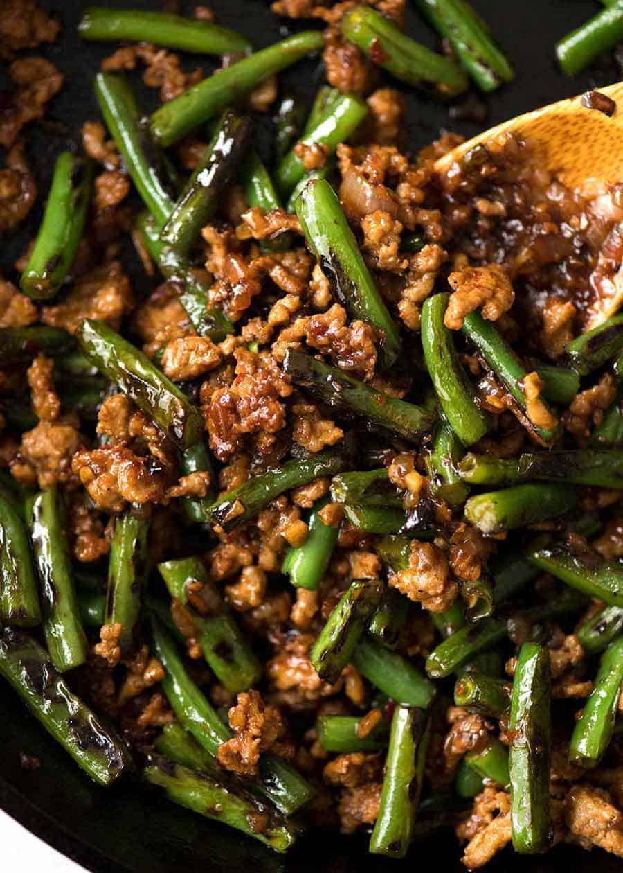 Pork Stir-Fry with Green Beans and Peanuts